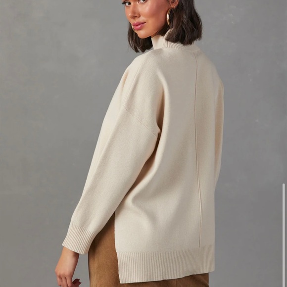 VICI Ivory Turtleneck Pullover Sweater - Picture 4 of 4